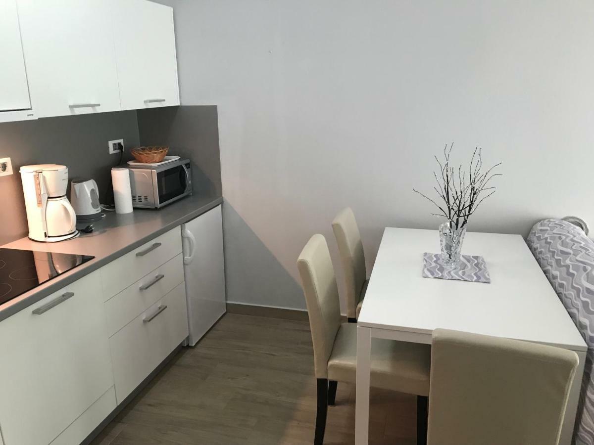 Apartman Alberta Porec Exterior photo